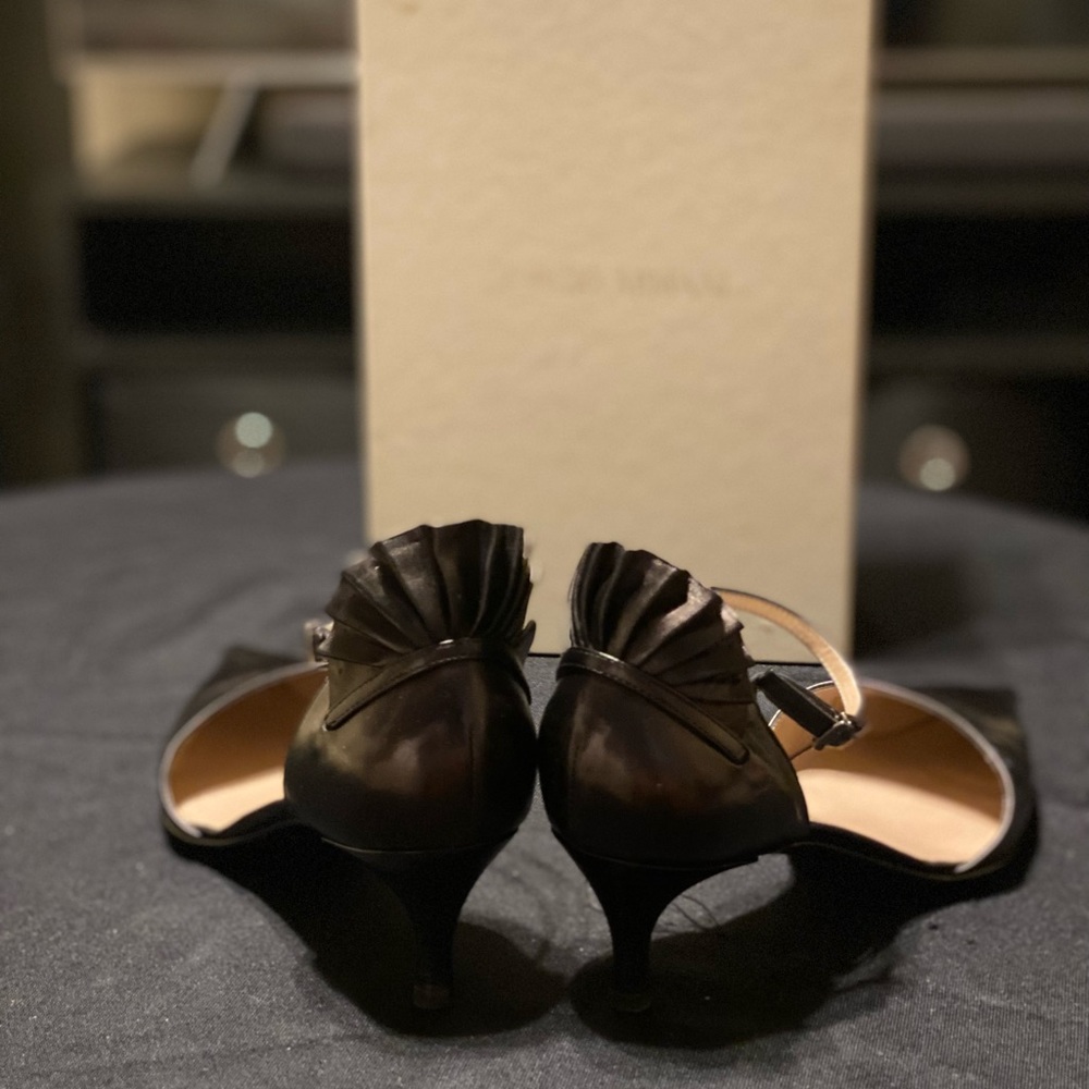 Sandals - Picture 3 of 4